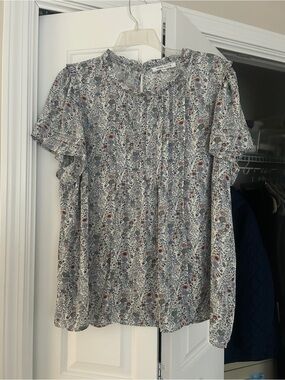 Rose & Olive Floral Pintuck Ruffle Sleeve Blouse - Blue/White/Pink